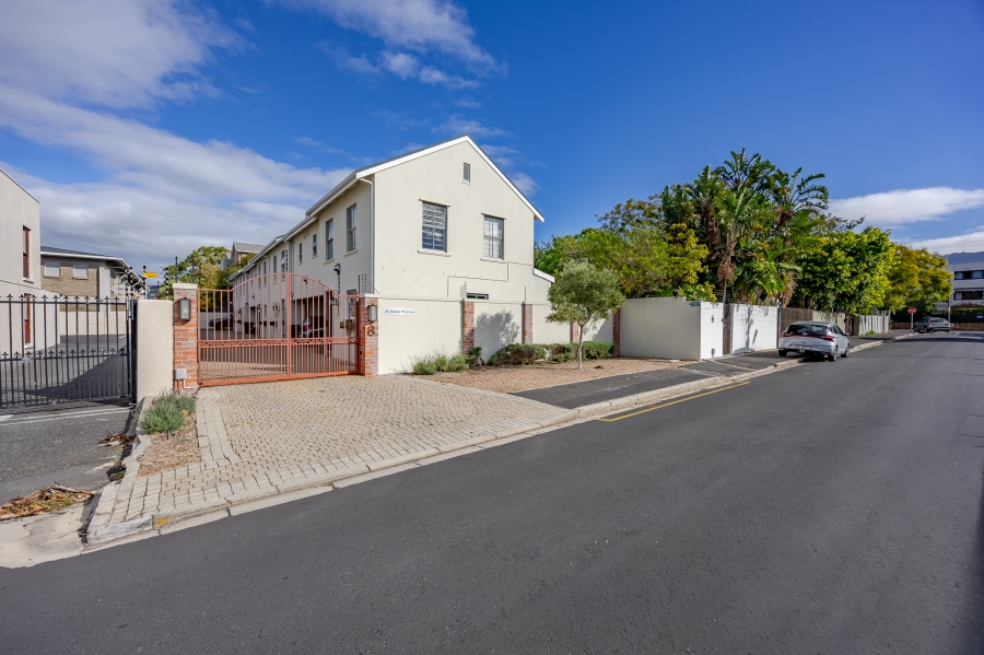 3 Bedroom Property for Sale in Kenilworth Western Cape
